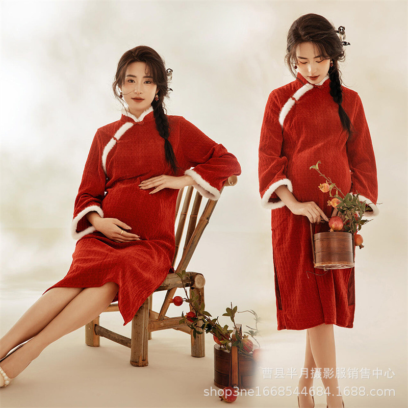 Photo Studio New Autumn and Winter Pregnant Women's Photo Suit Retro Noble Cheongsam Red Elegant Plush New Chinese New Year Clothing