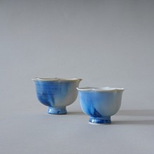 景德镇手工拉坯蓝色妖姬窑变釉花口小高足陶瓷茶杯高档功夫茶器