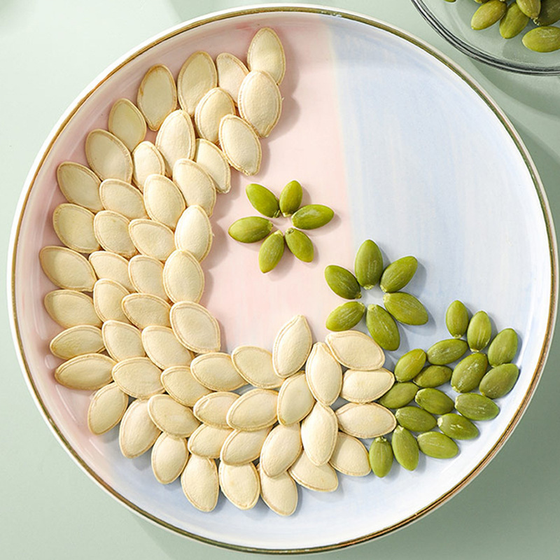 かぼちゃの種 オリジナルフレーバー 500g 新入荷 五香袋入り 炒め物入り 白メロンの種 炒め物 バルクスナック 大粒|undefined