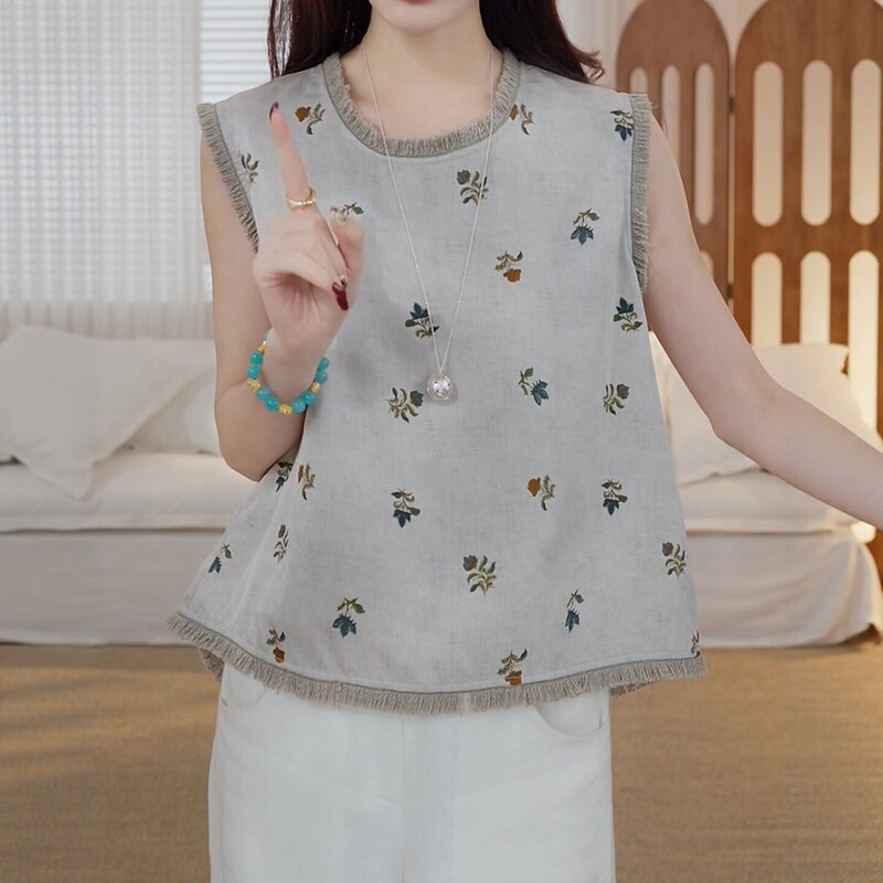 2026 New Summer Style Printed Round Neck Sleeveless Shirt Vest for Women, Summer Plus Size Design Top for Fat Girls, Age-Reducing Design 2026 New Summer Style Printed Round Neck Sleeveless Shirt Vest for Women, Summer Plus Size Design Top for Fat Girls, Age-Reducing Design