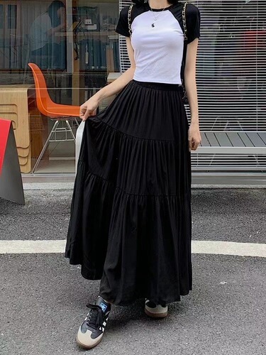 2026 pleated A-line semi-skirt summer high-waisted trendy fashion new Chinese forest system temperament long pure color dress