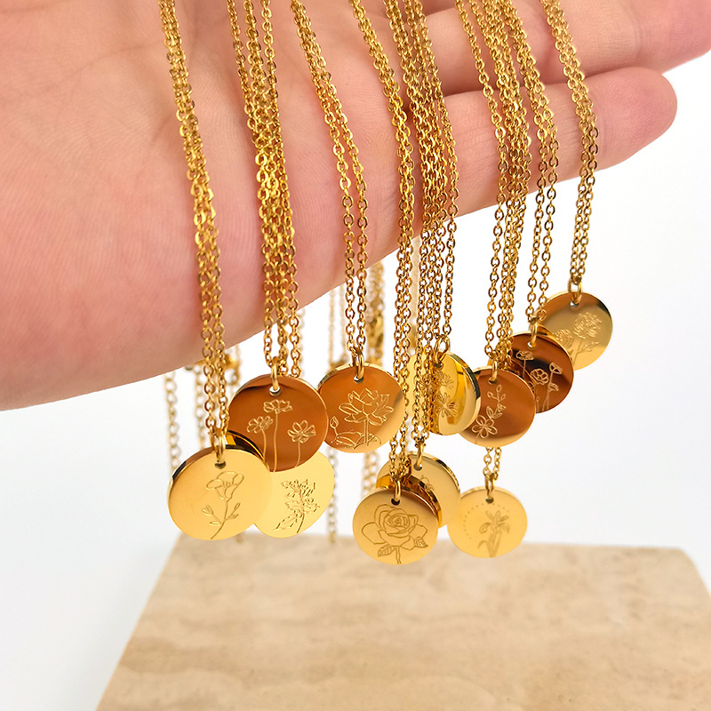 跨境热销高抛光十二月花吊坠项链不规则月份花钛钢镀金锁骨链女