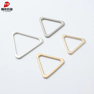 �������ǿۻ���{���F؛���l���b����Ͻ����ǿ� ���ǿۭh ������