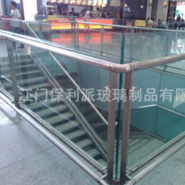 12mm钢化玻璃 楼梯栏杆玻璃 楼梯防护栏钢化玻璃