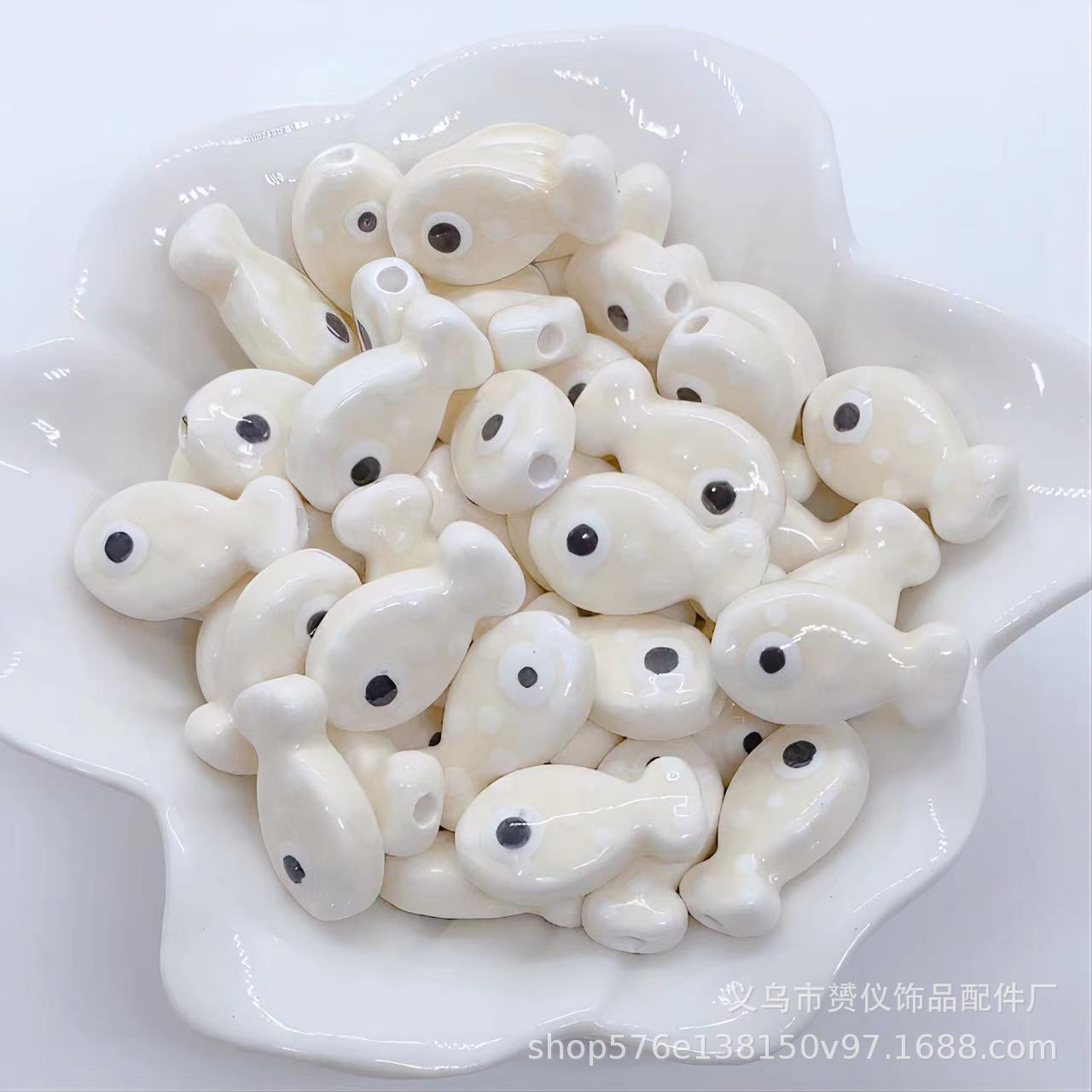 Cuentas de cerámica con diseño de peces, cuentas sueltas, cuentas para hilo, cuentas pintadas a mano, collar hecho a mano, pulsera, accesorios de bricolaje, accesorios de Yiwu