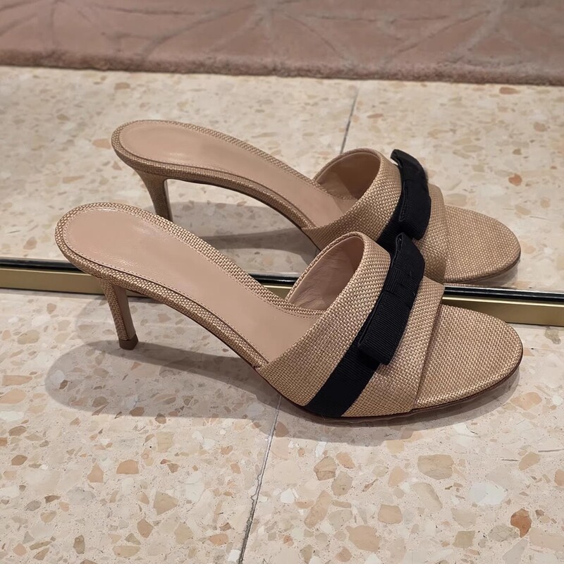 New Style French-Style Sexy Straw Bowknot Slip-On Sandals for Women, Stunning Thin-Heeled High-Heeled Vacation Sandals