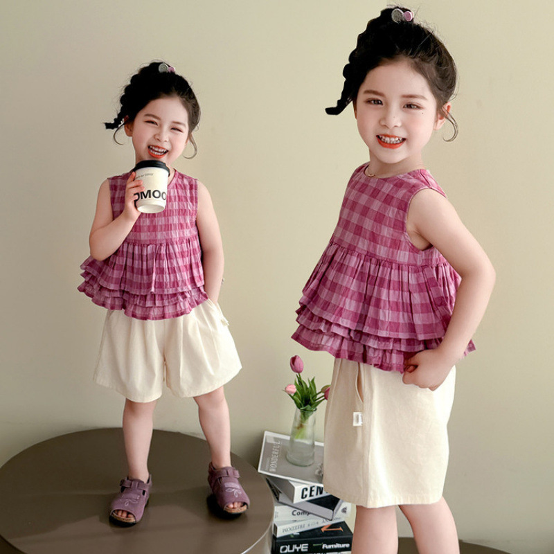 女の子の夏のスーツ 2025 新しい子供服女の赤ちゃんの夏の薄いノースリーブスプライシングスーツトレンディな子供服|undefined