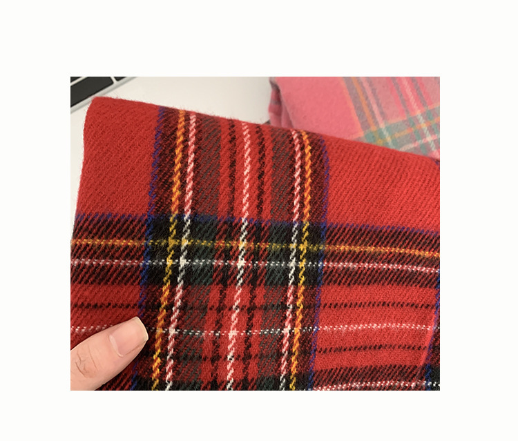 Women's Sweet Plaid Imitation Cashmere Scarf display picture 5