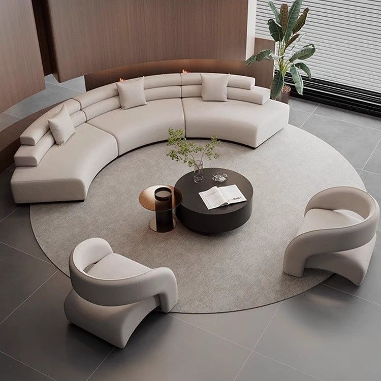 Diseñador nórdico sofá de tela minimalista Oficina de ventas Negociación de arco Hotel Lobby Salón de lujo ligero