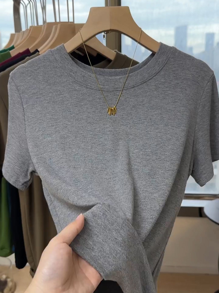 Flecking gray