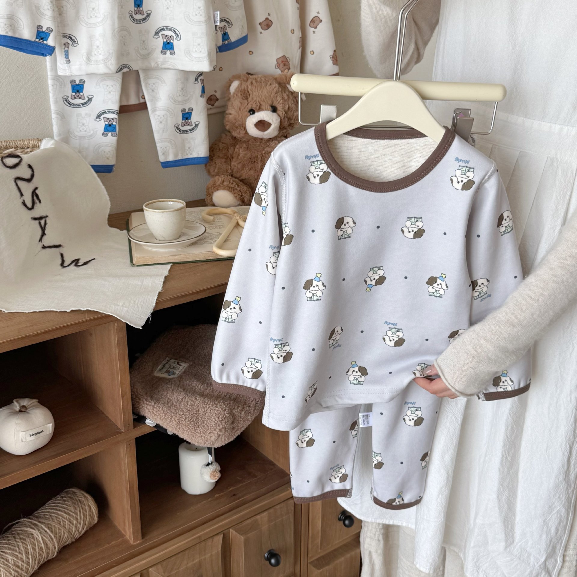 Niños otoño invierno calentamiento chaqueta de otoño para niños pantalones de otoño set niñas lindas ropa interior de base de dibujos animados pijamas de bebé