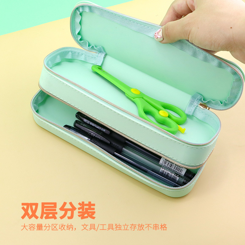 2025 nueva caja de papelería de silicona de color de doble capa caja de lápices para estudiantes de gran capacidad caja de almacenamiento de transferencia de calor de alto valor