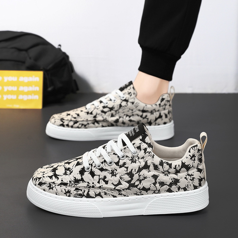 Zapatos de verano para hombres nuevos zapatos de lona transpirables para hombres, zapatos blancos de suela gruesa de todo fósforo de tendencia coreana para hombres, zapatos casuales deportivos, zapatillas de deporte