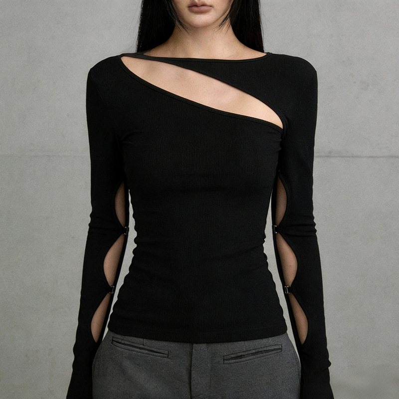 Low Price Clearance Sale # Cool and Stylish Street-Style Functional Hollow-Out T-Shirt with a Simple and Elegant Black Irregular Top. Low Price Clearance Sale # Cool and Stylish Street-Style Functional Hollow-Out T-Shirt with a Simple and Elegant Black Irregular Top.