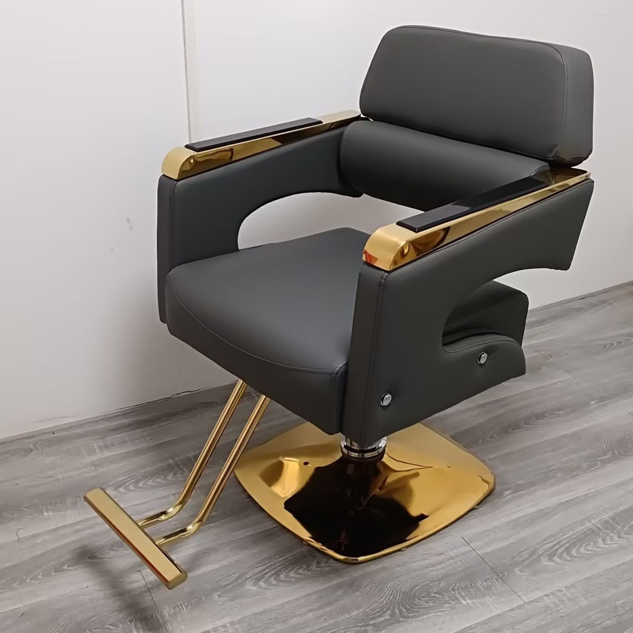 Fabricante silla de peluquería silla de afeitado elevación giratoria silla de rojo teñido silla de corte de pelo salón de peluquería mayorista