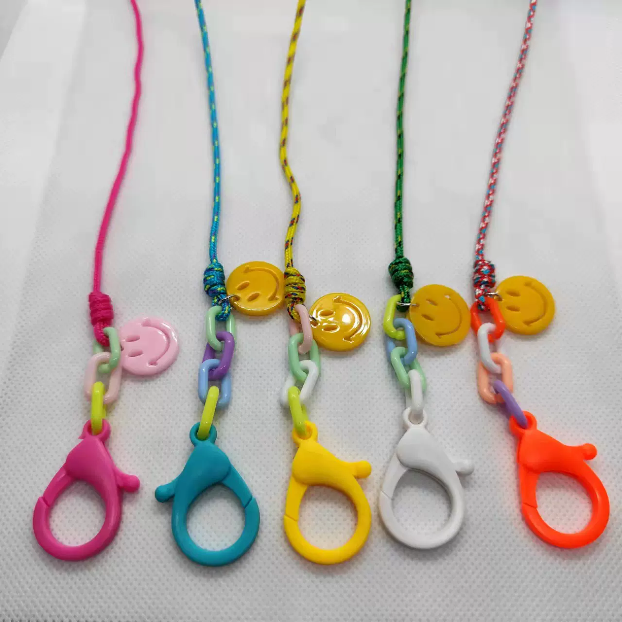 跨境韩版儿童口罩链挂绳幼儿园小学挂脖眼镜链防丢防滑眼镜绳项链