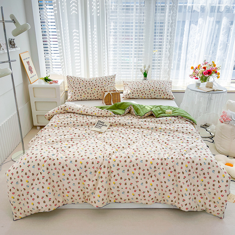 작은 곰은 잠을 자지 않습니다 [모성 및 아동 등급은 알몸으로 잘 수 있습니다]]