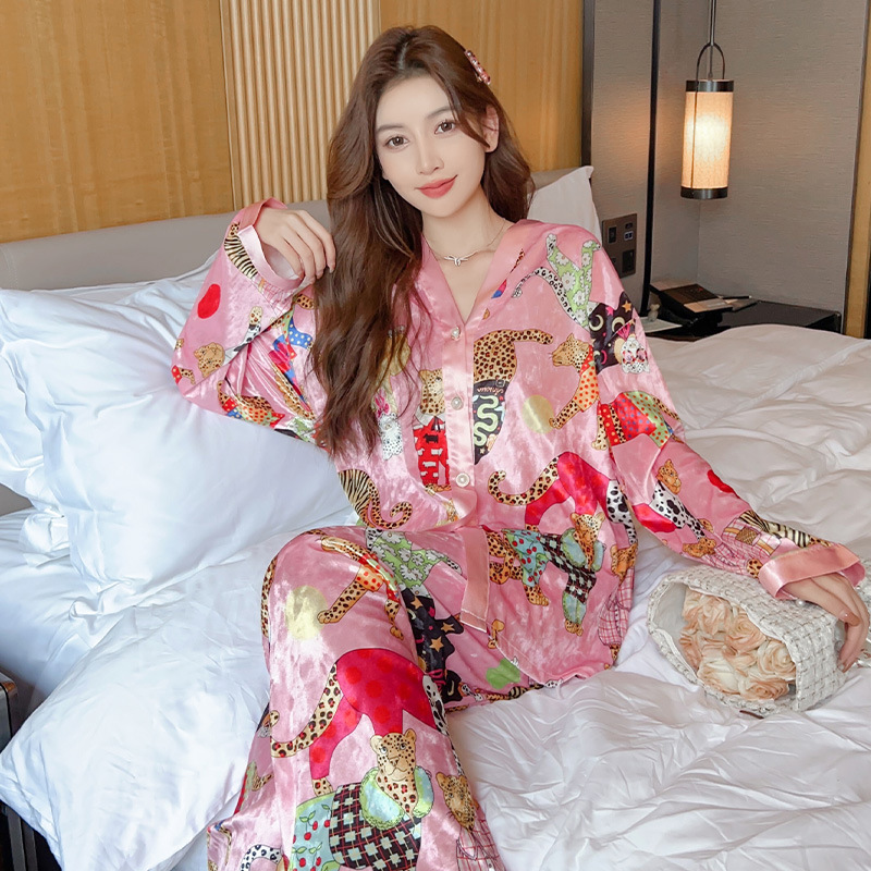 Autumn and Winter gold velvet pajamas women's new fashion High Sense Home wear suit Korean luxury Noble pajamas women