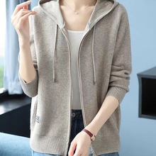 ����Bñᘿ��_������ë��Ů��2025�¿��＾���e���ɶ̿ñ����