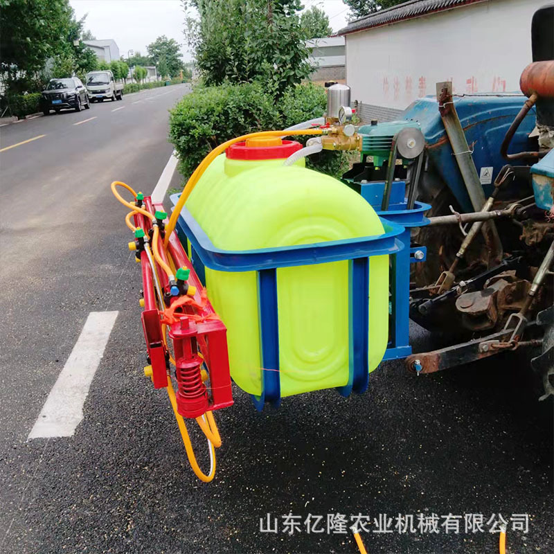 四轮悬挂高压打药机.jpg