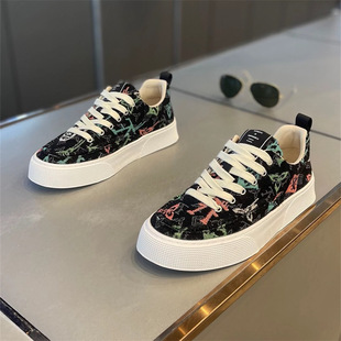 ������Ь2026�����¿����߰���Ƥ��͸���ϵ�Ь�r�а١��Ҹ����⡿