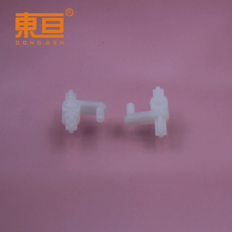 YBT135192.5B Шаткая головка Небольшой кусок четырехпроходной детали рулевой головки