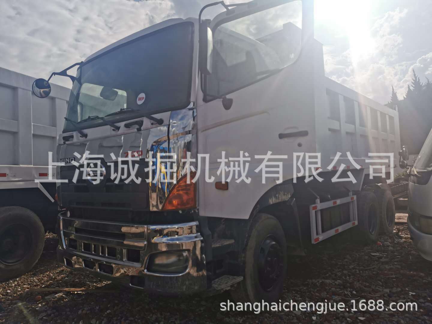 二手日野700自卸车 日野700搅拌车 日野700车头