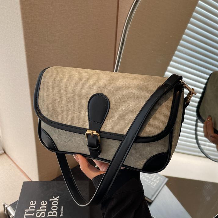 Bolsa de brazo de moda de color contrastante para mujeres 2024 nuevo simple bolso de hombro universal de alta humedad bolso casual