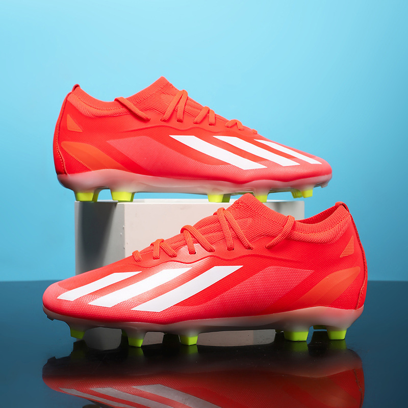 Zapatillas de Fútbol para Césped de Corte Bajo Cuero Sintético y Caucho Ligero