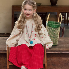 尖子蛋韓系童裝2025春夏新款女童襯衫愛心刺繡棉布圓領上衣長袖