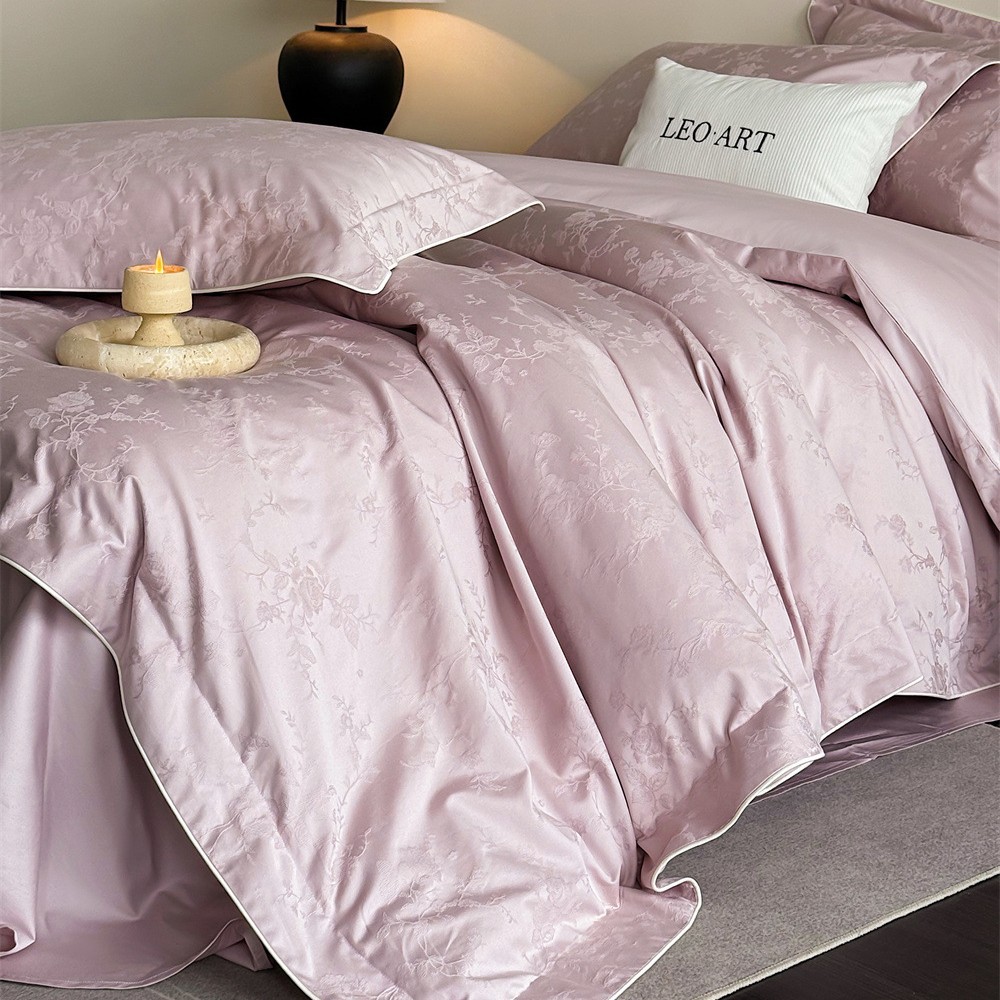 Light Luxury Long Staple Cotton Jacquard Bedding Set Four Piece_voghion.com