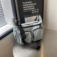 休闲包包女式2024新款夏天斜跨包休闲时尚单肩包大容量上课通勤包