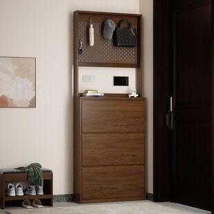 ��ľ��ľ����Ь�������҃ȳ���Ь�����һ�w������ɫ�������˚�