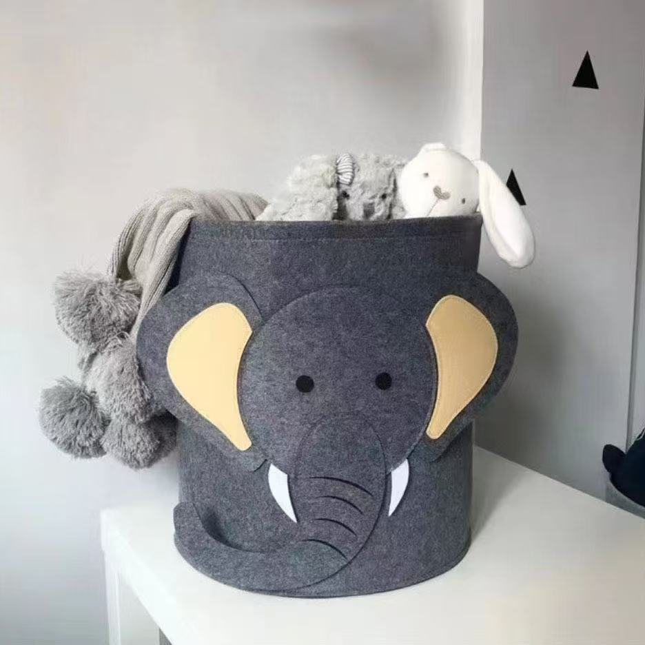 중간 회색 코끼리