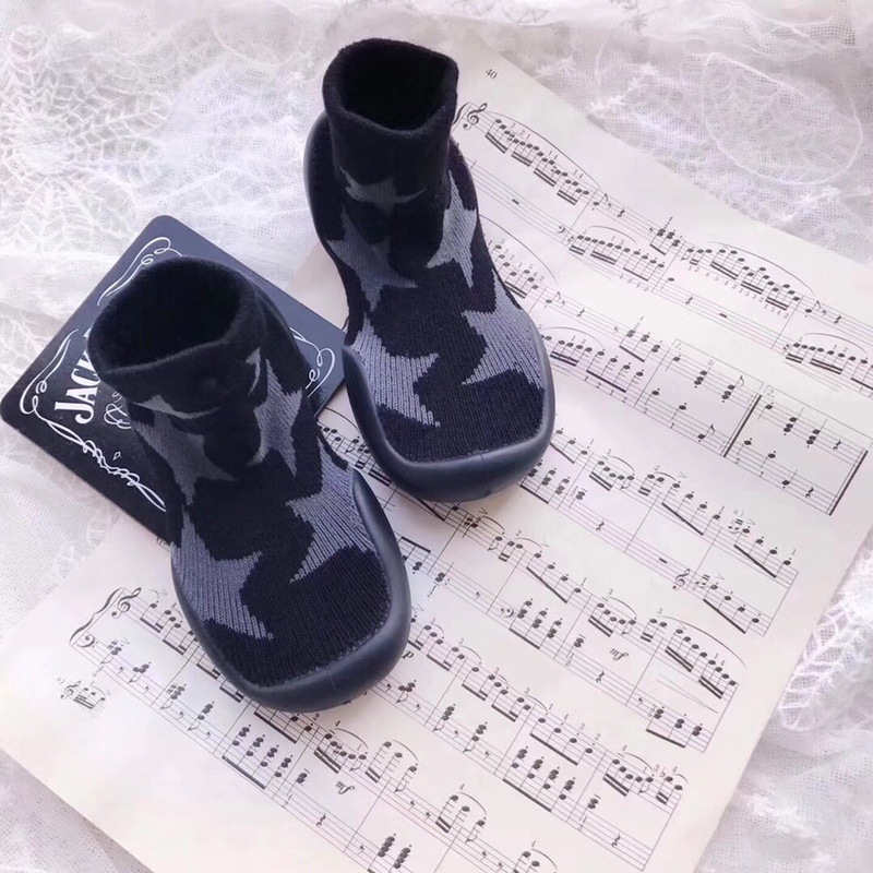 블랙 하단 그레이 스타