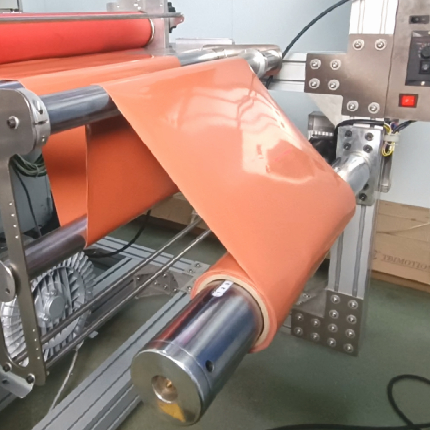 FM-8060 智能贴合布线机(硅胶款)_04