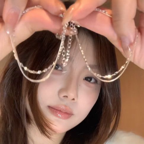 Super Fairy-Like Shimmering Thin Plain Ring Bracelet, Light Luxury, Simple and High-End Feel, Versatile Accessory for Students and Best Friends Super Fairy-Like Shimmering Thin Plain Ring Bracelet, Light Luxury, Simple and High-End Feel, Versatile Accessory for Students and Best Friends