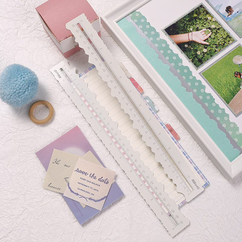 Disponible con excelentes reglas metálicas hechas a mano DIY reglas de encaje de comercio exterior reglas de rasgo de borde reglas de cuentas de mano reglas de decoración heterogéneas