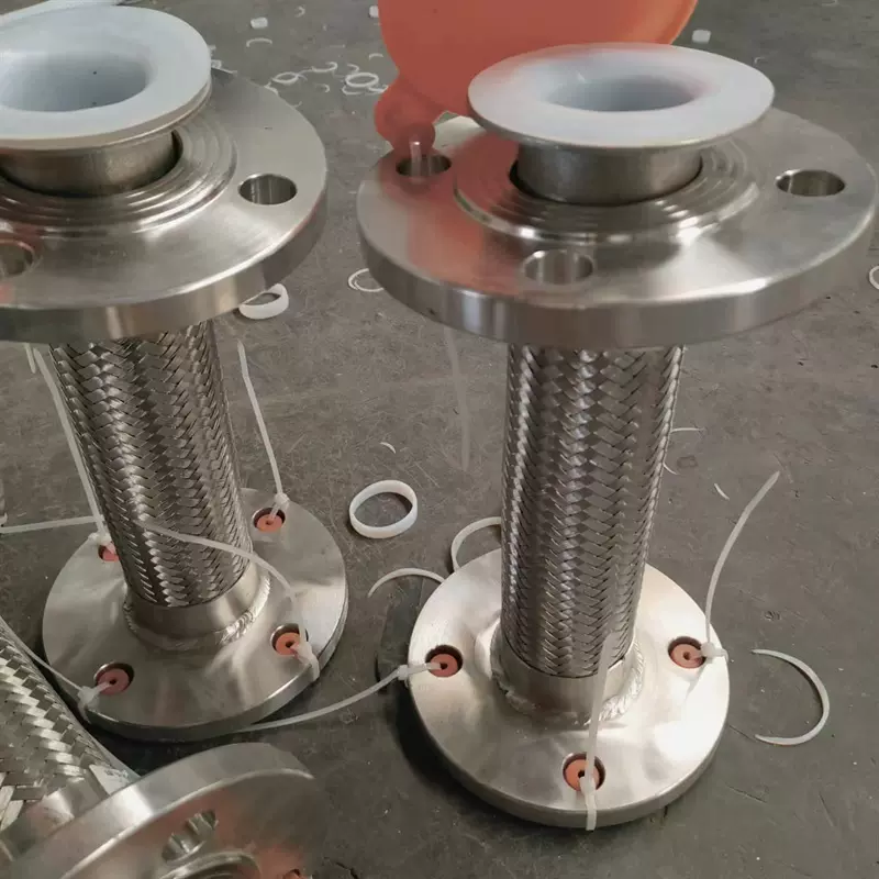 304法兰金属软管衬四氟管道耐酸碱腐蚀内衬四氟金属编织软管