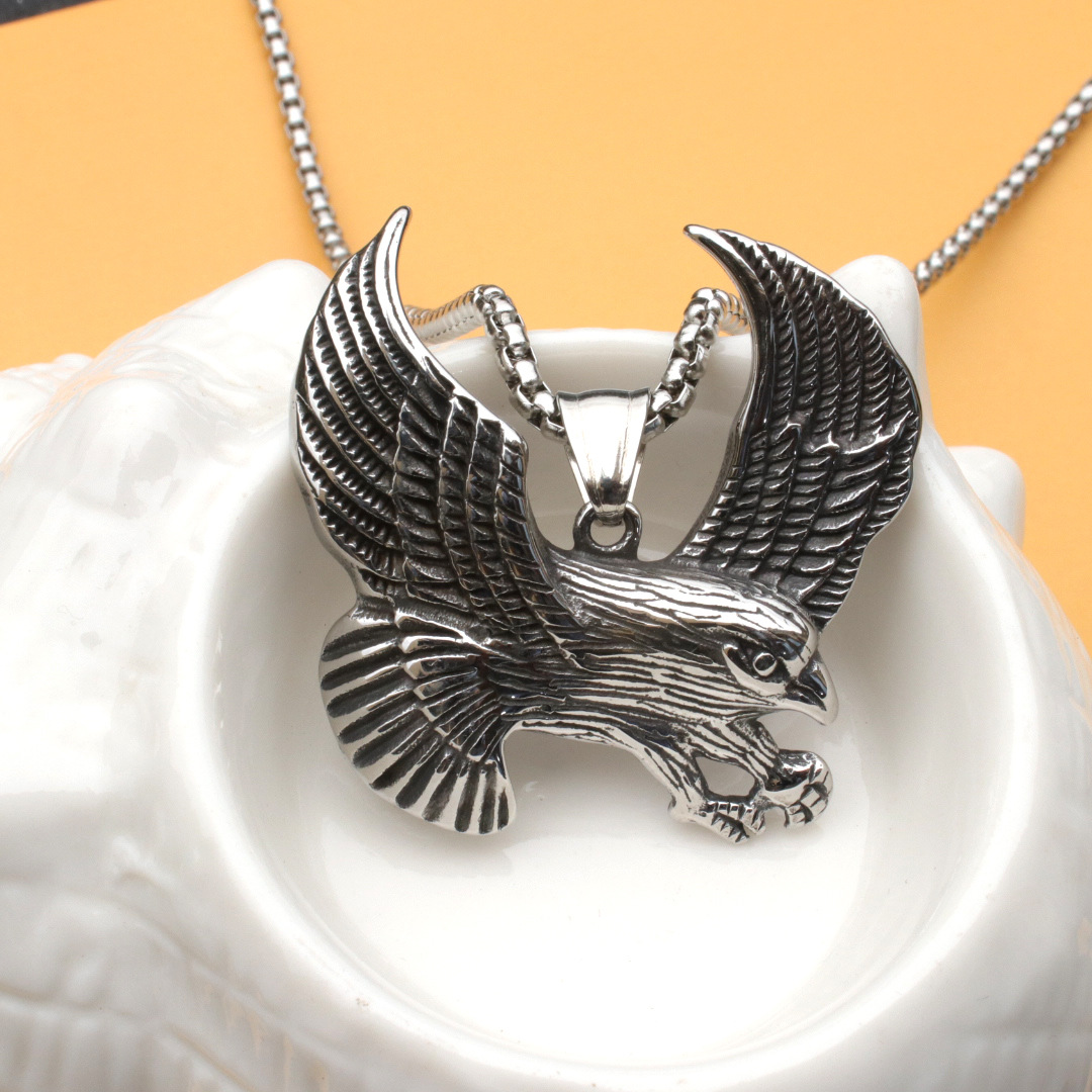 Stainless Steel Flying Eagle Necklace For Men Titanium Pendant_voghion.com
