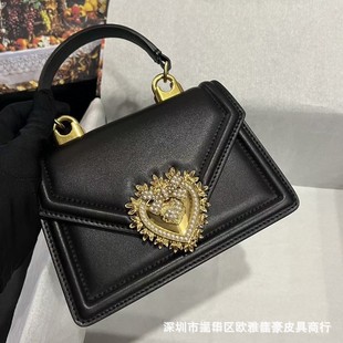 �¿�r����ƤŮʿ���� �߼����^��ţƤб��朗lŮ�� ������W���L