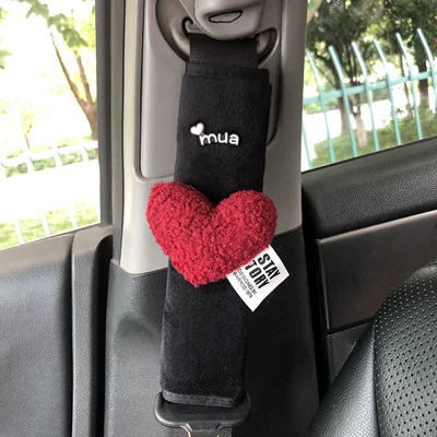 Celebrity Mua Heart-Shaped Safety Belt: Sürətlər qutusu və əl tormozu başlıqları - muared-love-plush-shoulder-pads