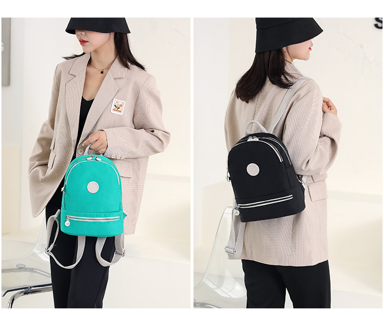 Cross-border exclusive ladies' backpacks, outdoor casual portable backpacks, large-capacity water-resistant nylon schoolbags for school Item Picture