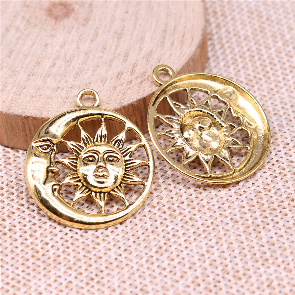 3g Weight Pendant Jewelry Making Type DIY Jewelry Accessories Classification 1 Piece Quantity Alloy Material Sun, Moon Pattern Plating Design Retro Style 1 Piece Alloy Sun Moon Pendant 4