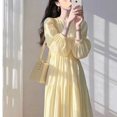 好看黄色宽松衬衫连衣裙女2025早春新款法式度假风仙女气质长裙