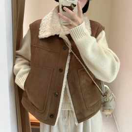 加绒加厚女式马甲韩国复古风冬季摇粒绒皮毛一体无袖坎肩纽扣外套