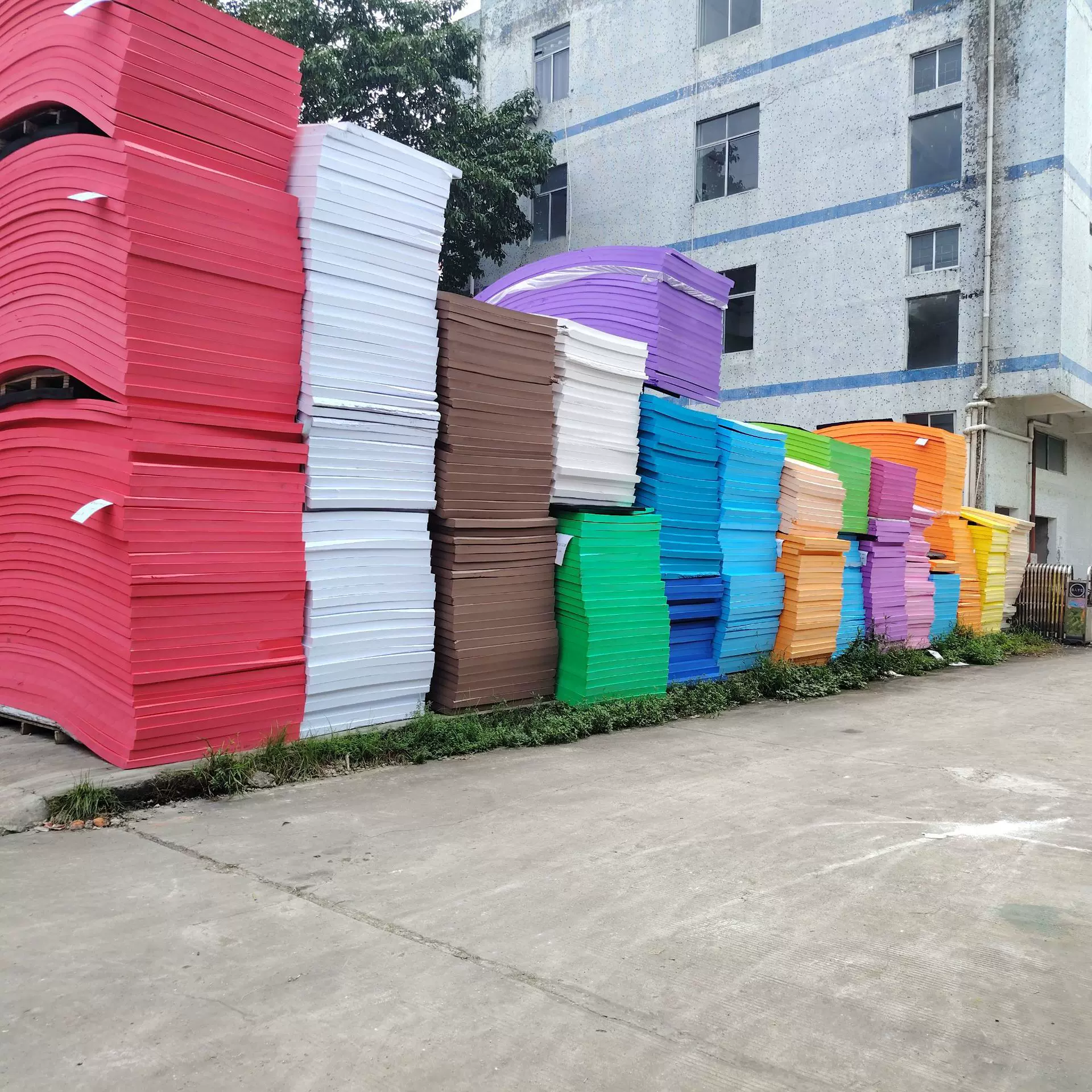 工厂现货彩色eva泡绵板 背胶eva垫片 防火防静电eva泡棉内衬定 制