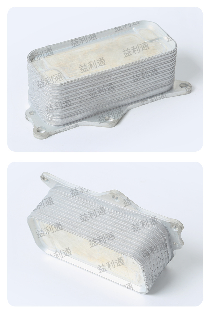 Manufacturer's engine oil cooler 69105583AF is suitable for Chrysler engine radiator oil cooler