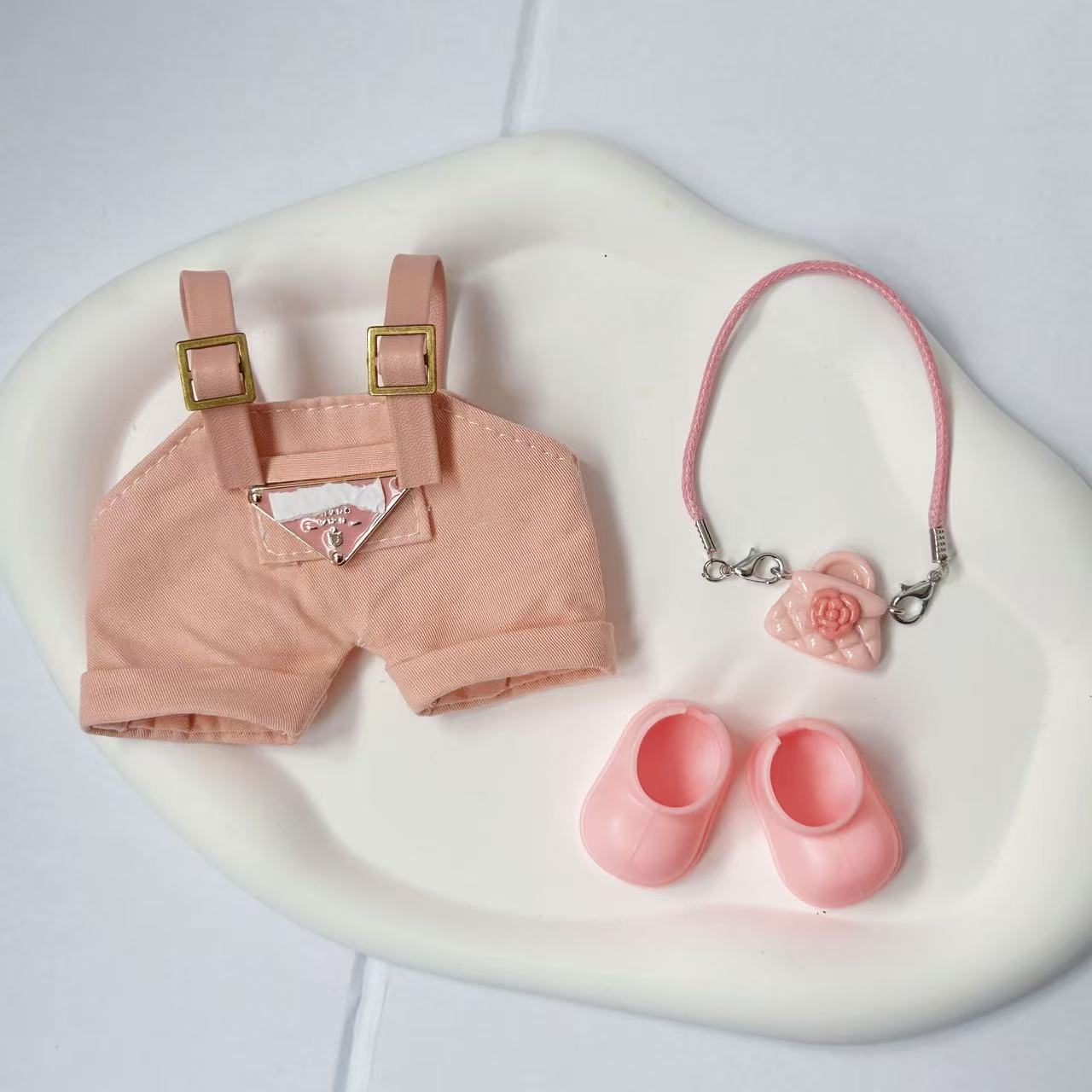 Coleccion de ropa de muñeca de labu creativa de 17cm muñeca de vestir con set de ropa de muñeca de labubu