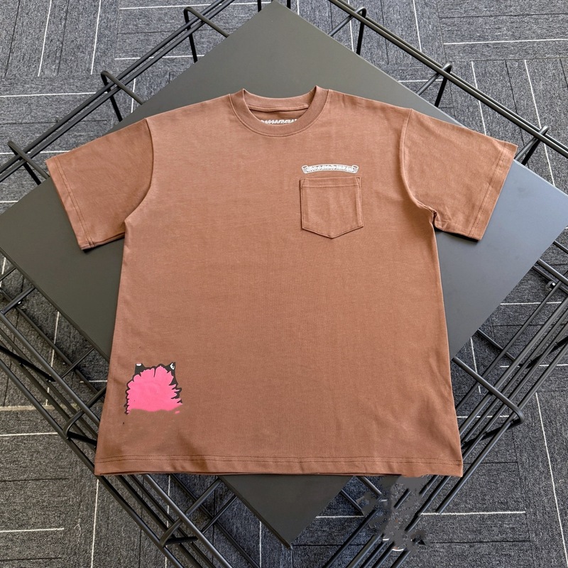 高バージョン高品質既製CHファミリー新作グラフィティフットボールボーイ半袖Tシャツルーズフィット男女同型T|undefined